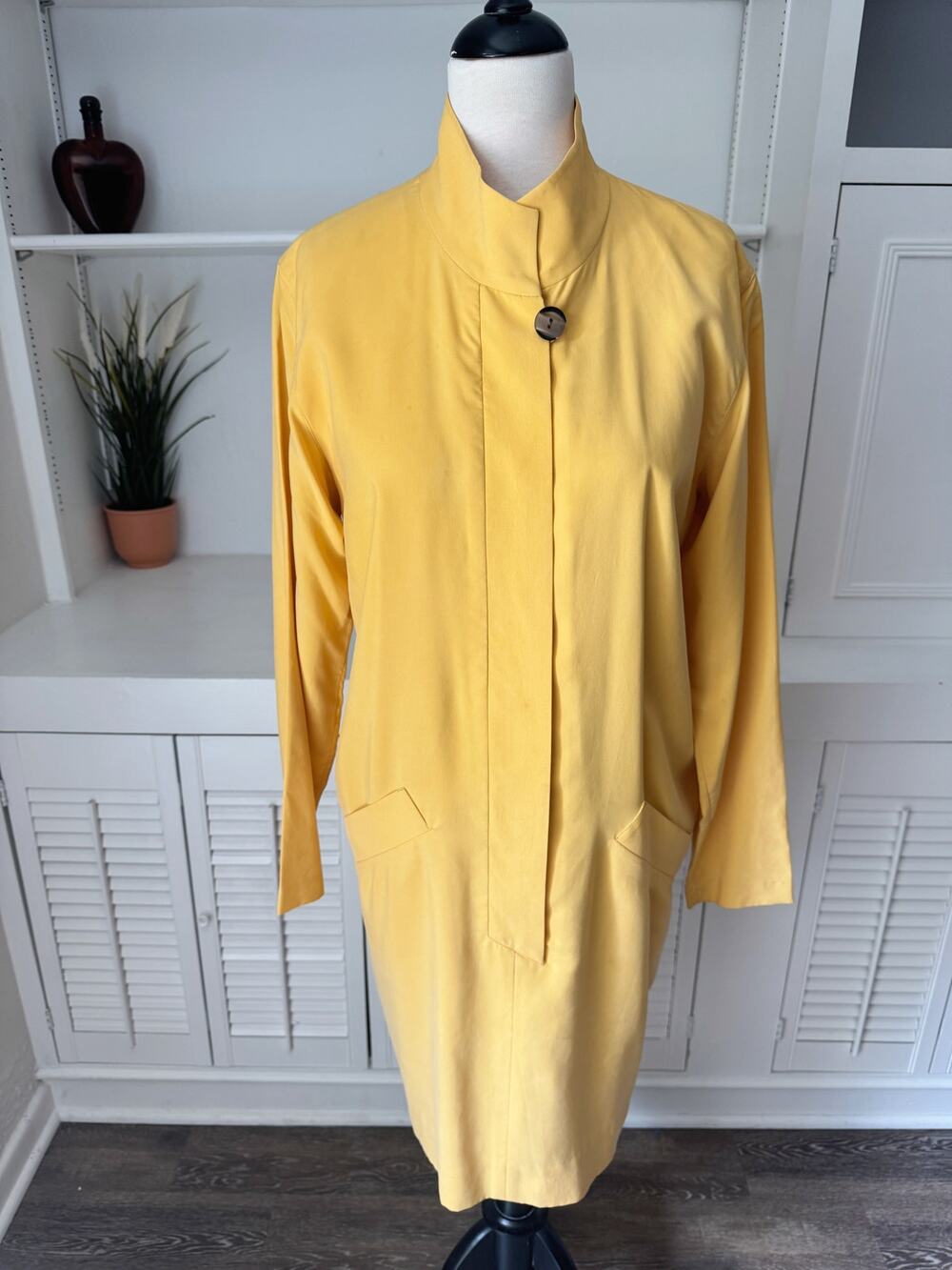 Vintage Gillian Gold Yellow 100% Silk Shirt Dress Size XS/S